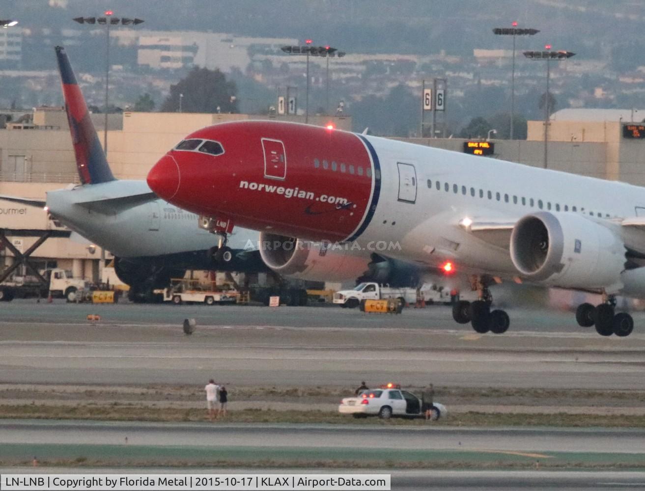 LN-LNB, 2013 Boeing 787-8 Dreamliner Dreamliner C/N 35305, LAX 2015