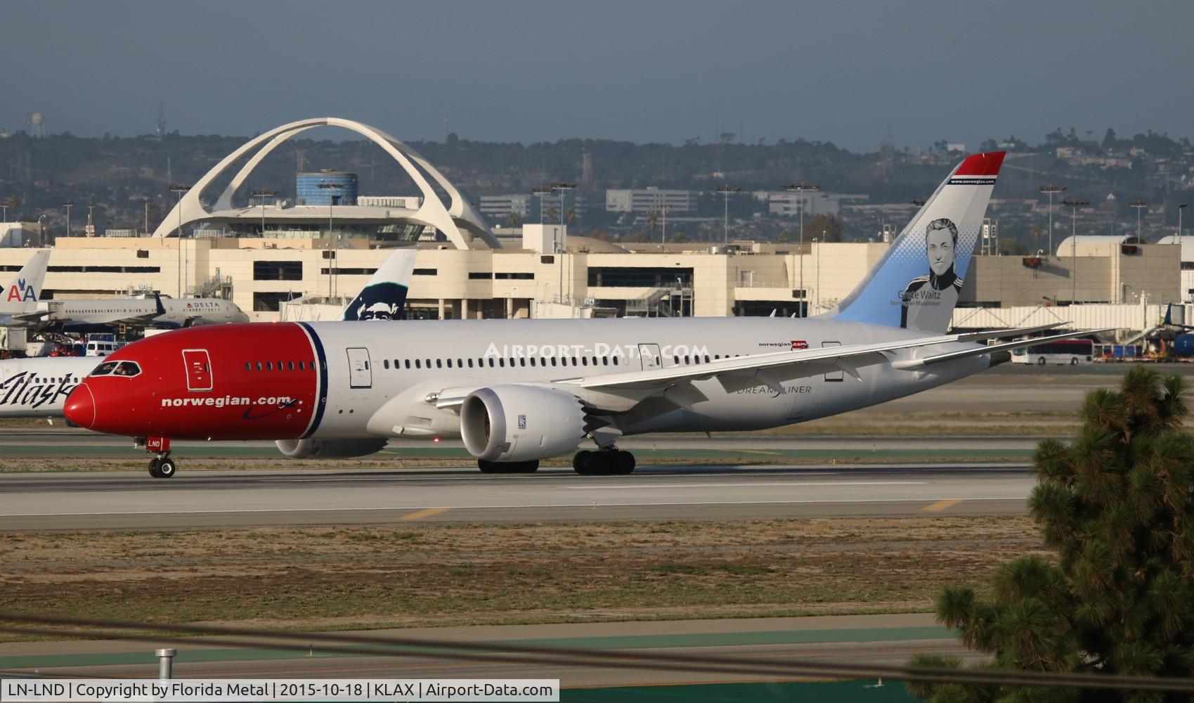 LN-LND, 2014 Boeing 787-8 Dreamliner Dreamliner C/N 35310, LAX 2015