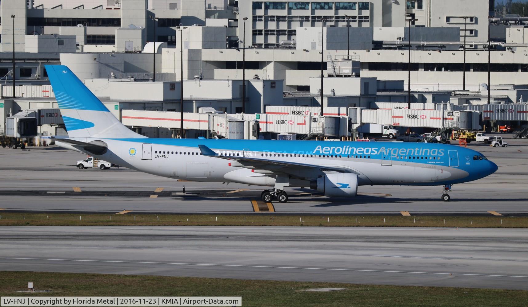 LV-FNJ, 1999 Airbus A330-223 C/N 300, MIA 2016