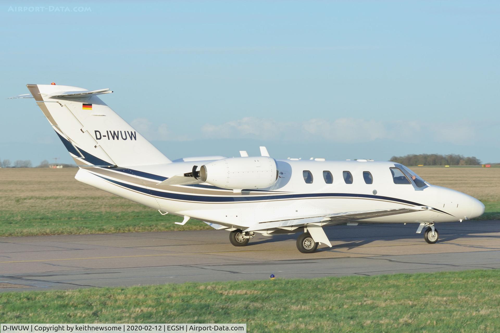 D-IWUW, 2003 Cessna 525 CitationJet CJ1 C/N 525-0519, Arriving at Norwich.