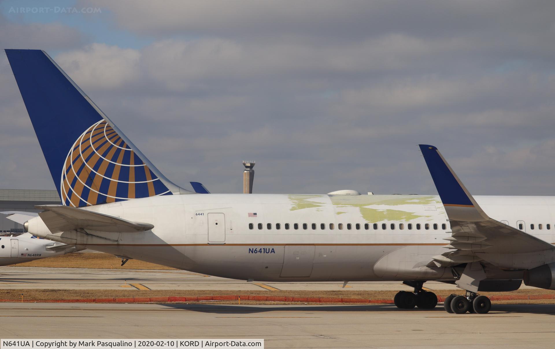 N641UA, 1991 Boeing 767-322/ER C/N 25091, Boeing 767-322/ER