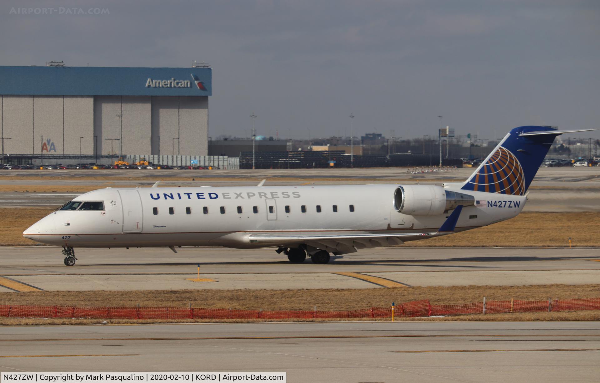 N427ZW, 2002 Bombardier CRJ-200LR (CL-600-2B19) C/N 7685, CL-600-2B19