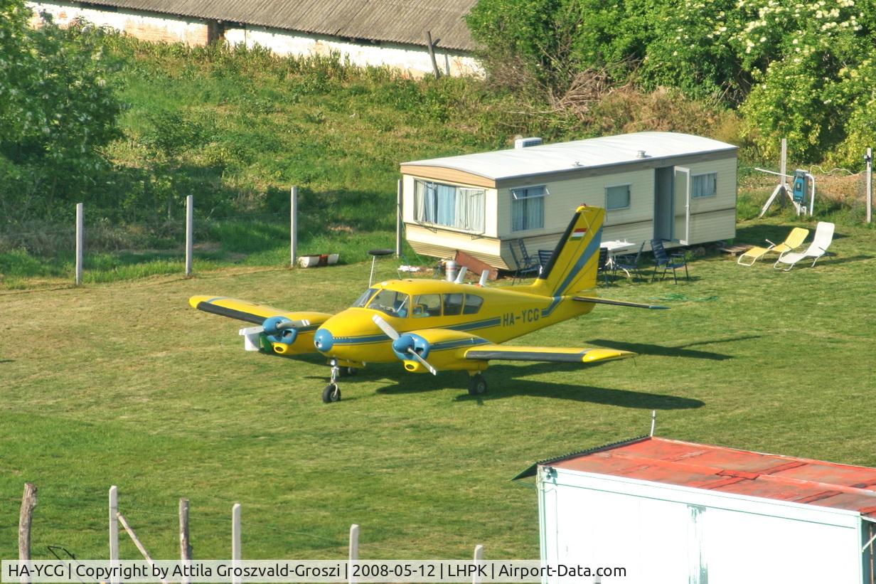 HA-YCG, 1960 Piper PA-23-250 Aztec C/N 27-334, LHPK - Papkutapuszta Airfield, Hungary