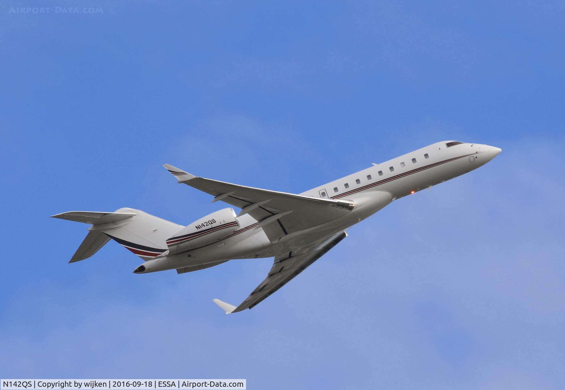 N142QS, 2013 Bombardier BD-700-1A10 Global Express C/N 9485, RWY 08