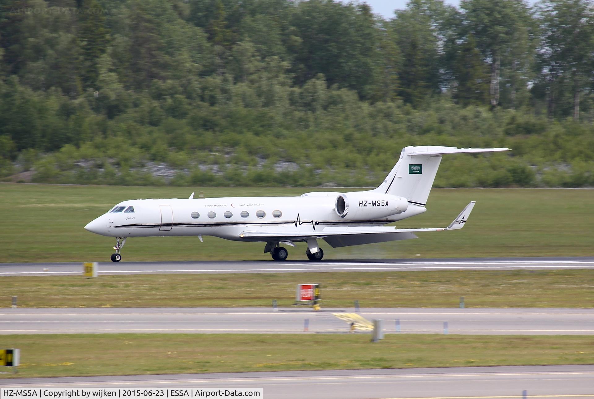 HZ-MS5A, 2001 Gulfstream Aerospace 5 C/N 644, RWY 01R