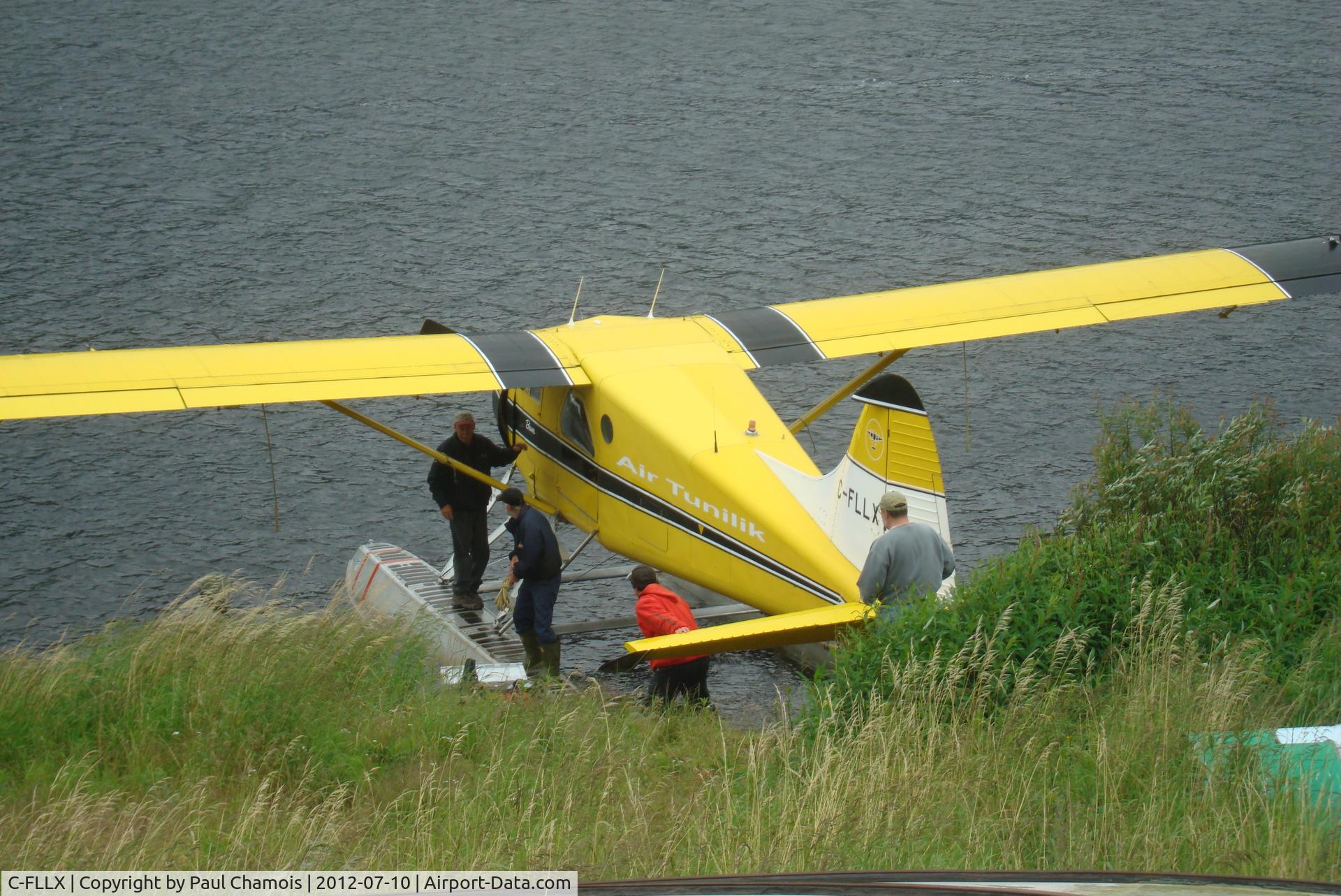 C-FLLX, 1959 De Havilland Canada DHC-2 Beaver Mk.1 C/N 1293, On the Whale River, northern Quebec.