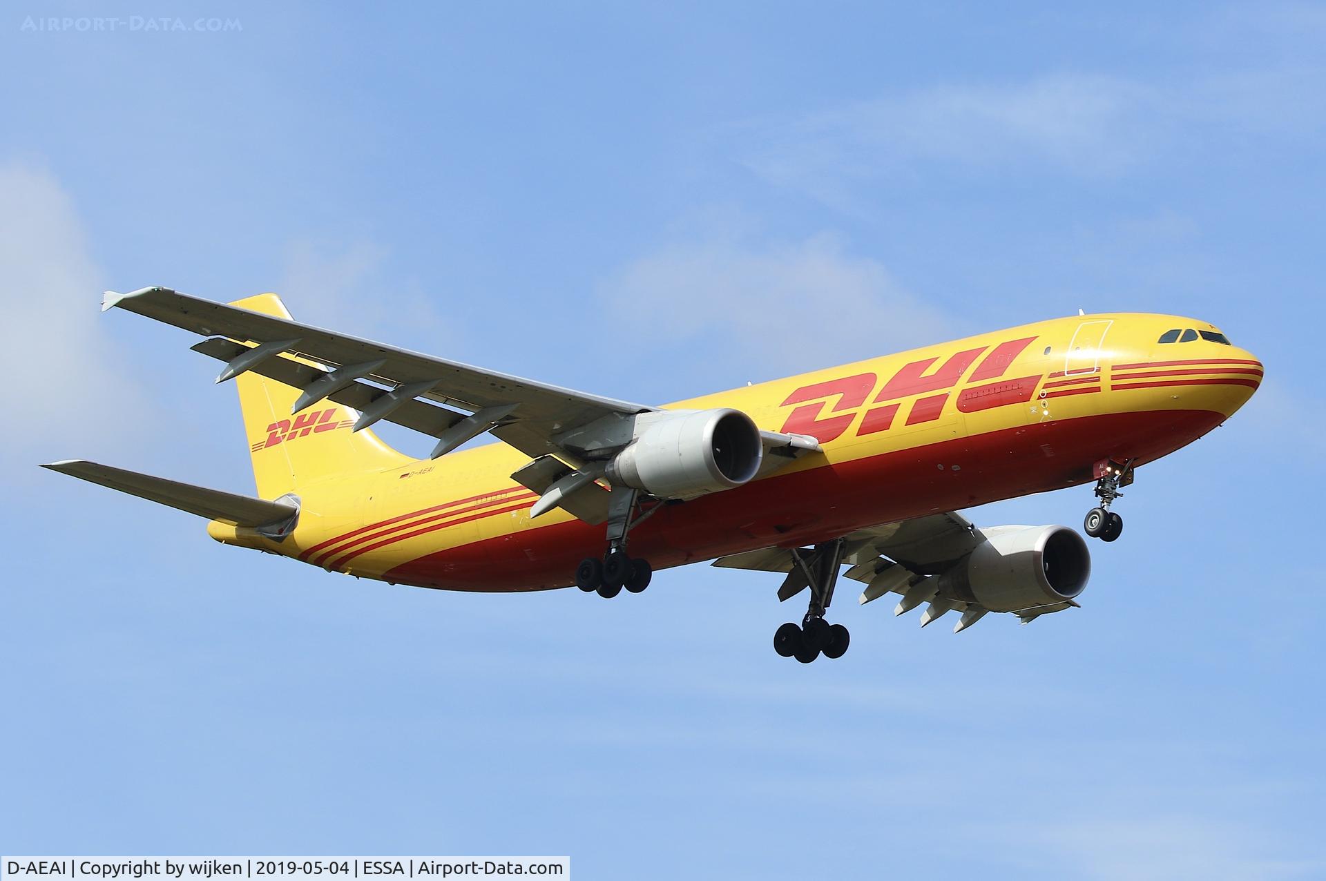 D-AEAI, 1992 Airbus A300B4-622R(F) C/N 637, RWY 01L