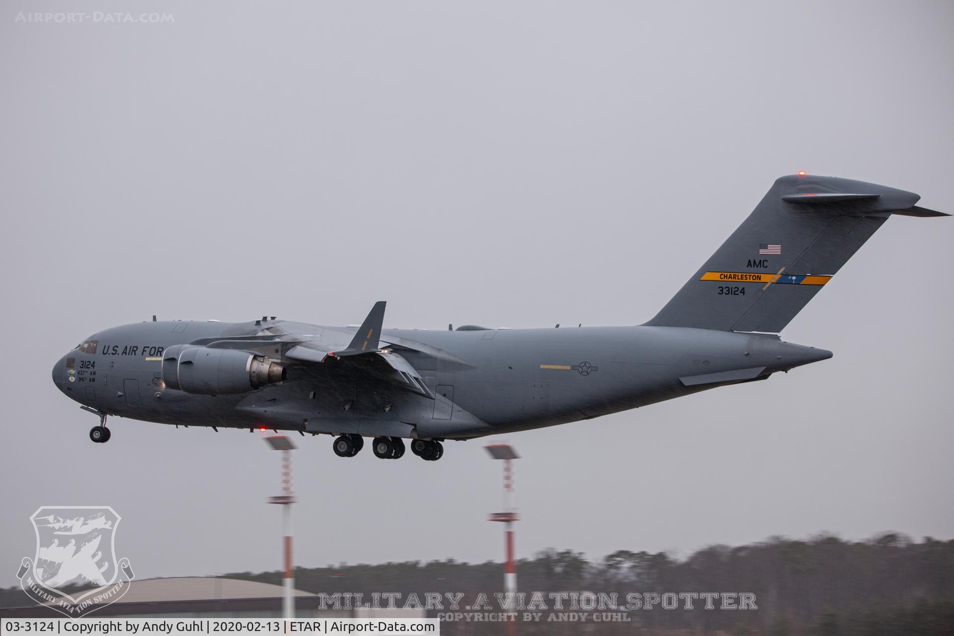 03-3124, 2003 Boeing C-17A Globemaster III C/N P-124, rainy day