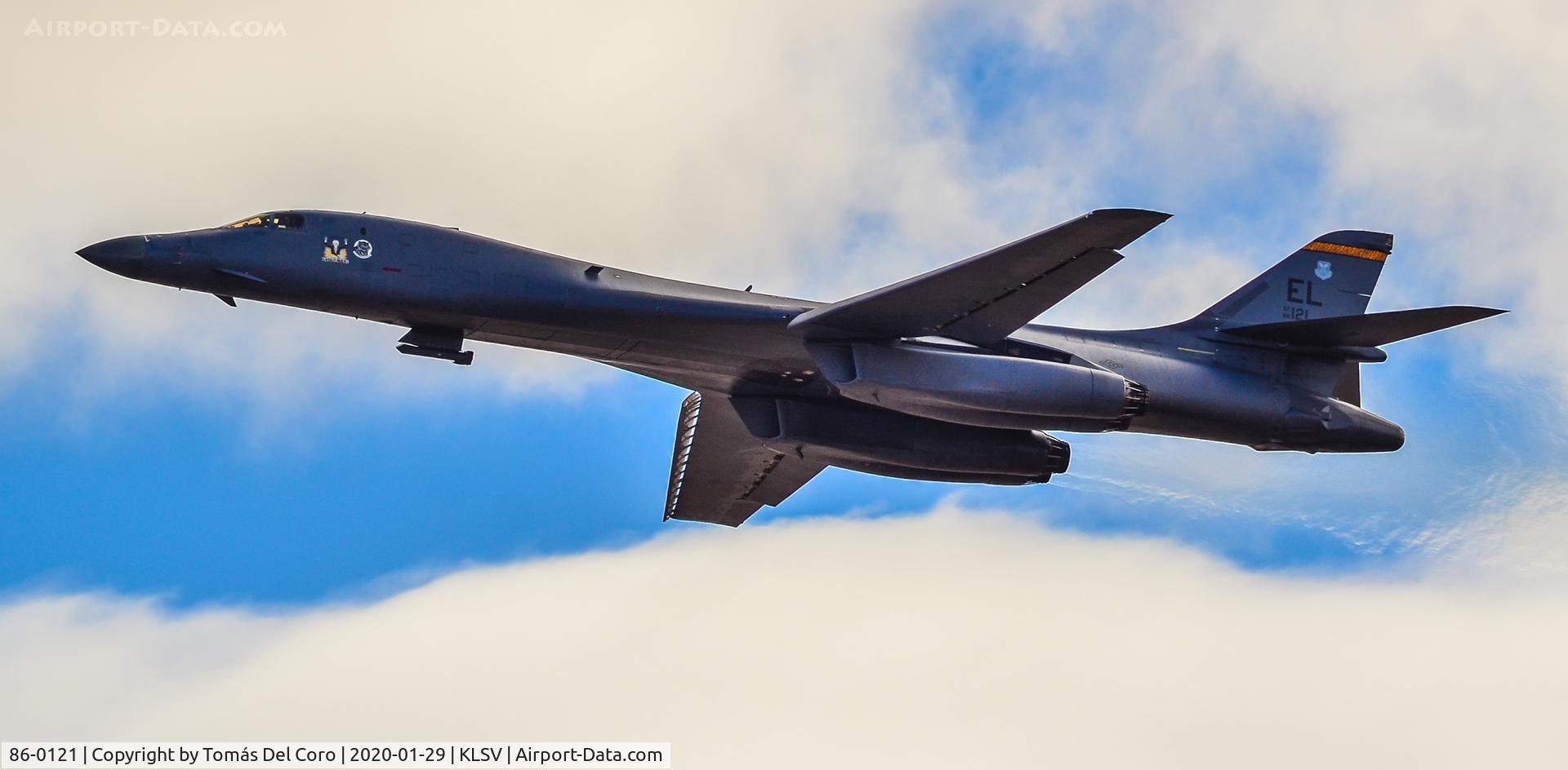 86-0121, 1986 Rockwell B-1B Lancer C/N 81, 86-0121/EL Rockwell B-1B Lancer USAF 'Symphony of Destruction' - Las Vegas - Nellis AFB (LSV / KLSV)
USA - Nevada, January 29, 2020
Photo: TDelCoro