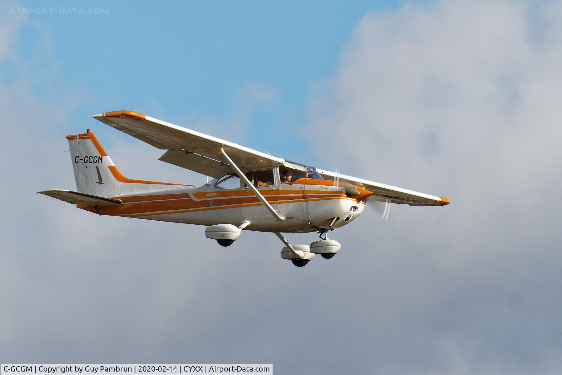 C-GCGM, 1979 Cessna 172N C/N 17273379, Landing
