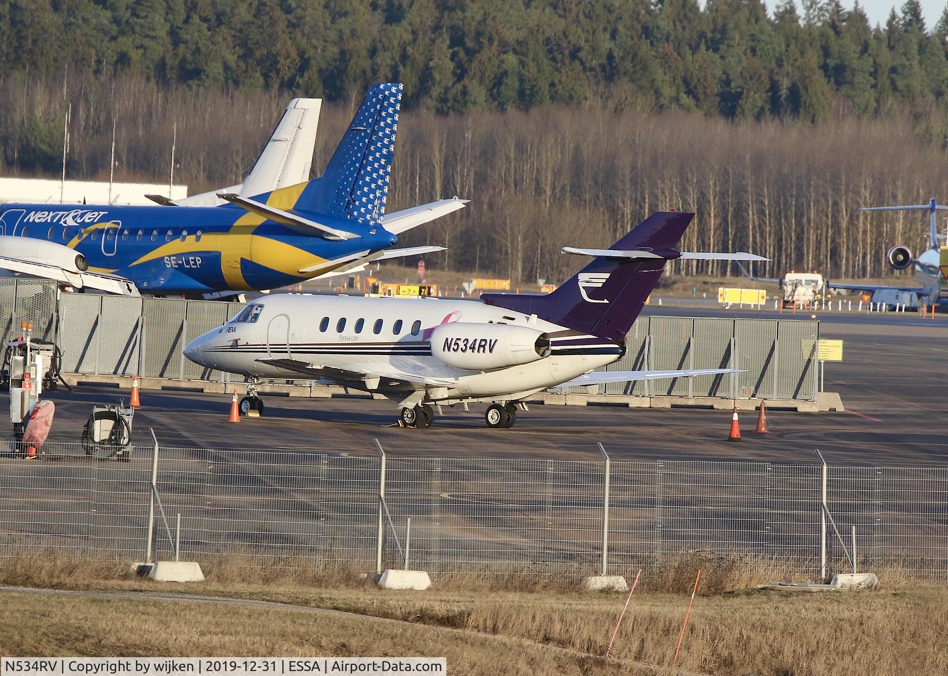 N534RV, 1999 Raytheon Hawker 800XP C/N 258416, Ramp S