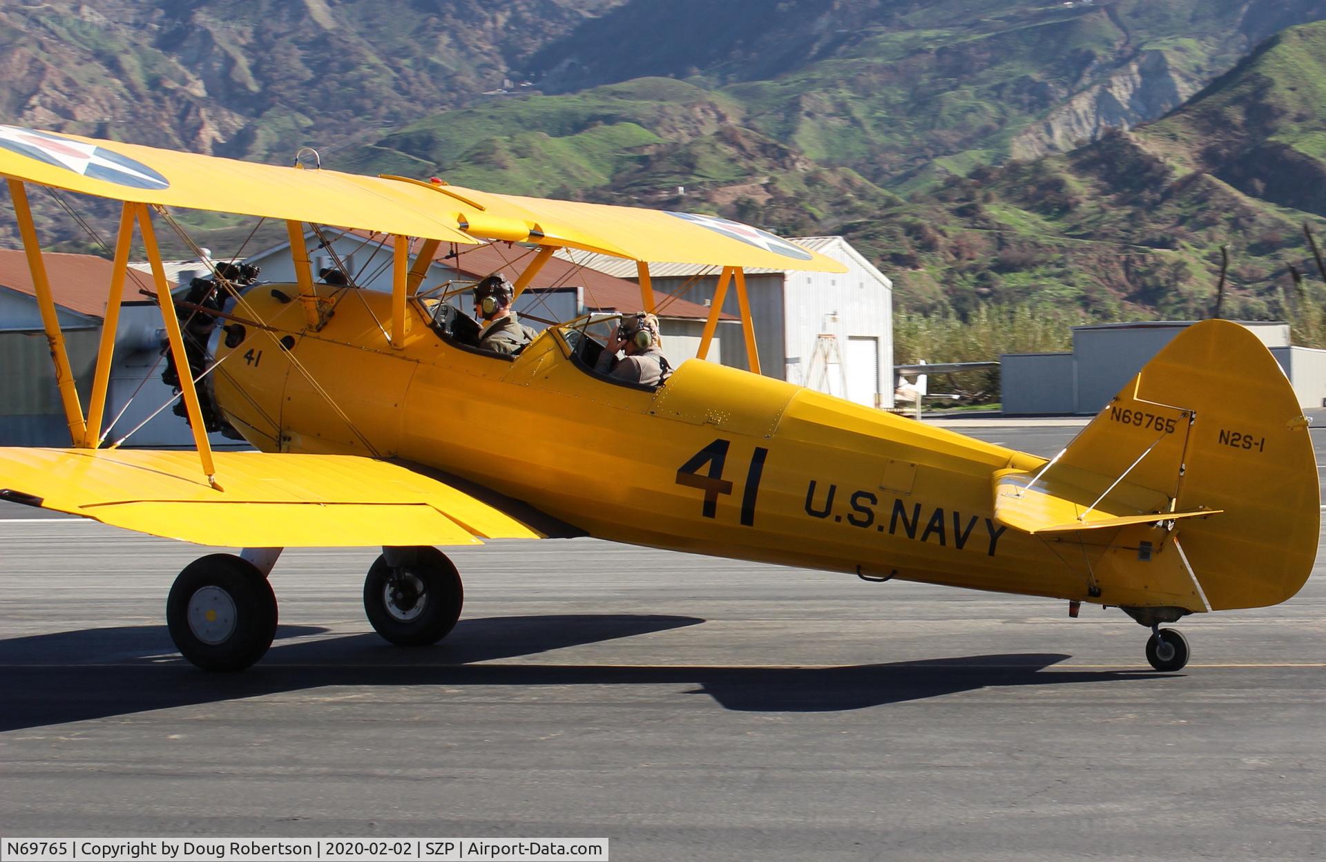 N69765, 1941 Boeing A75N1 (PT17) C/N 75-1044, 1941 Boeing Stearman A75N1, Continental W670 220 Hp radial, taxi