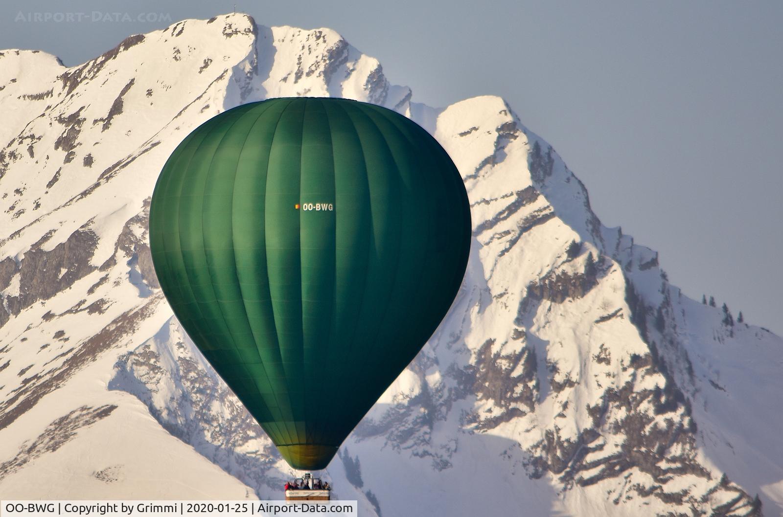 OO-BWG, 2010 Ultra Magic N-300 C/N 300/41, Air-to-Air from another Balloon #FIB #FIBCHAX