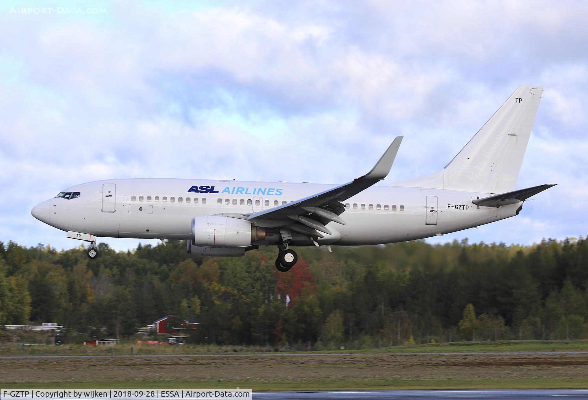 F-GZTP, 2006 Boeing 737-71B C/N 29370, RWY 26