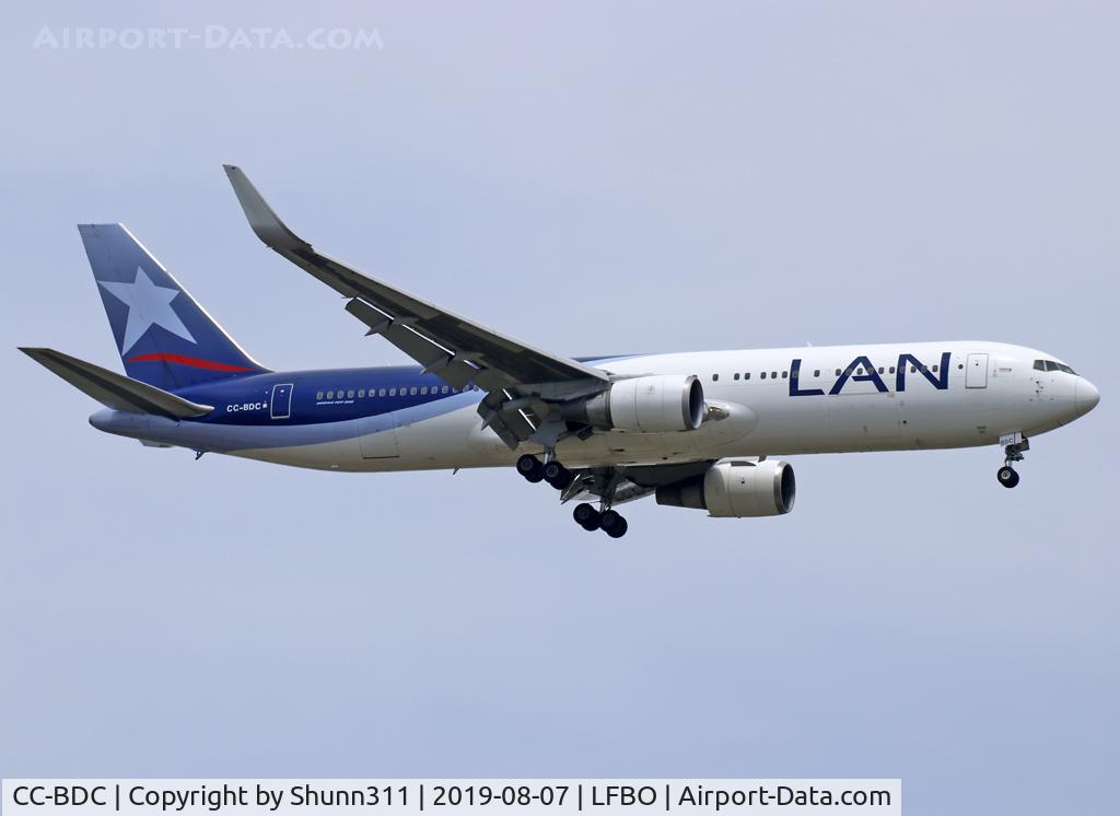 CC-BDC, 2011 Boeing 767-316/ER C/N 40591, Landing rwy 07L