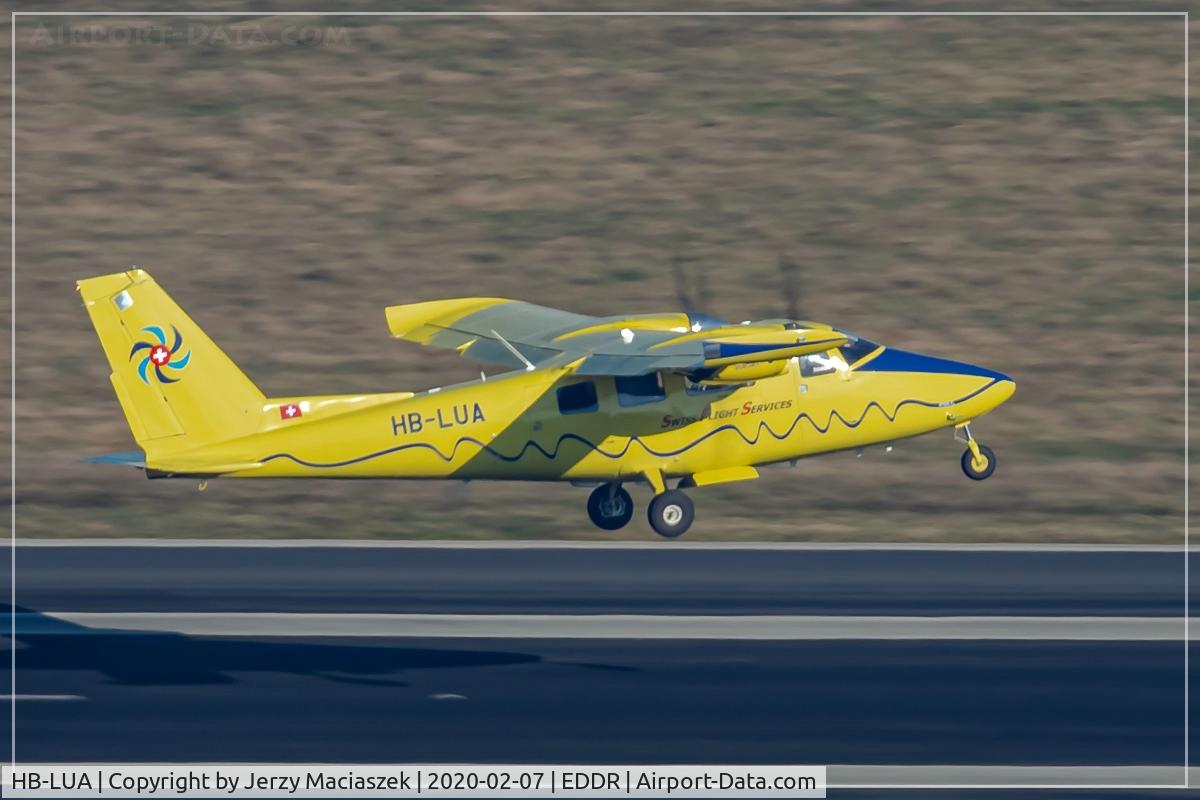 HB-LUA, 2006 Vulcanair P-68C C/N 437, 2006 Partenavia P-68C,