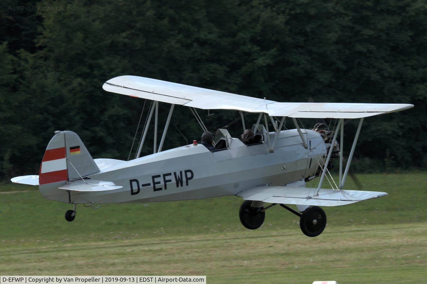 D-EFWP, 1940 Focke-Wulf Fw 44J Stieglitz C/N 118, Focke-Wulf Fw 44J Stieglitz landing at Hahnweide airfield, Germany. OTT 2019