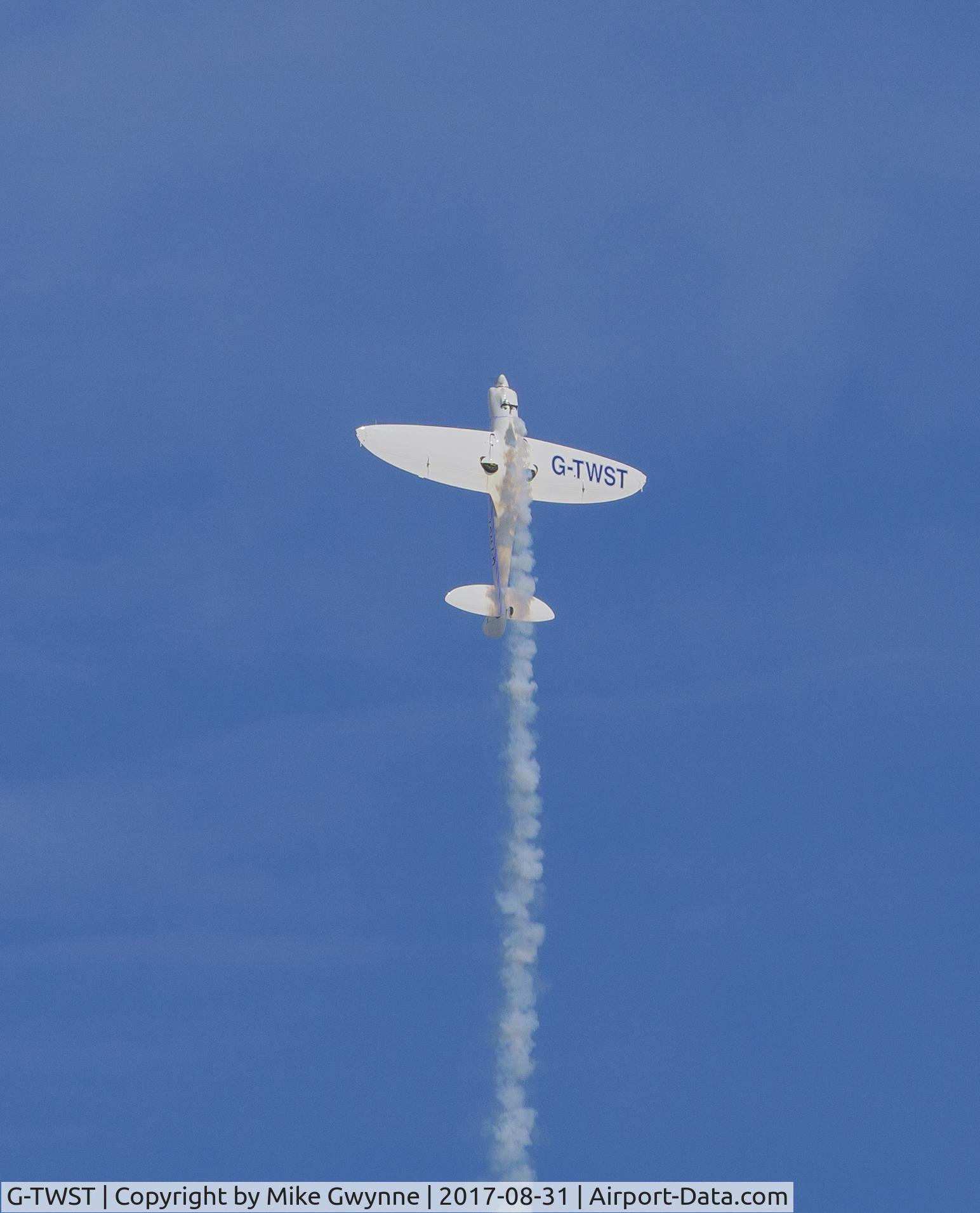 G-TWST, 2005 Silence Twister C/N PFA 329-14211, Displaying at Bournemouth Airshow