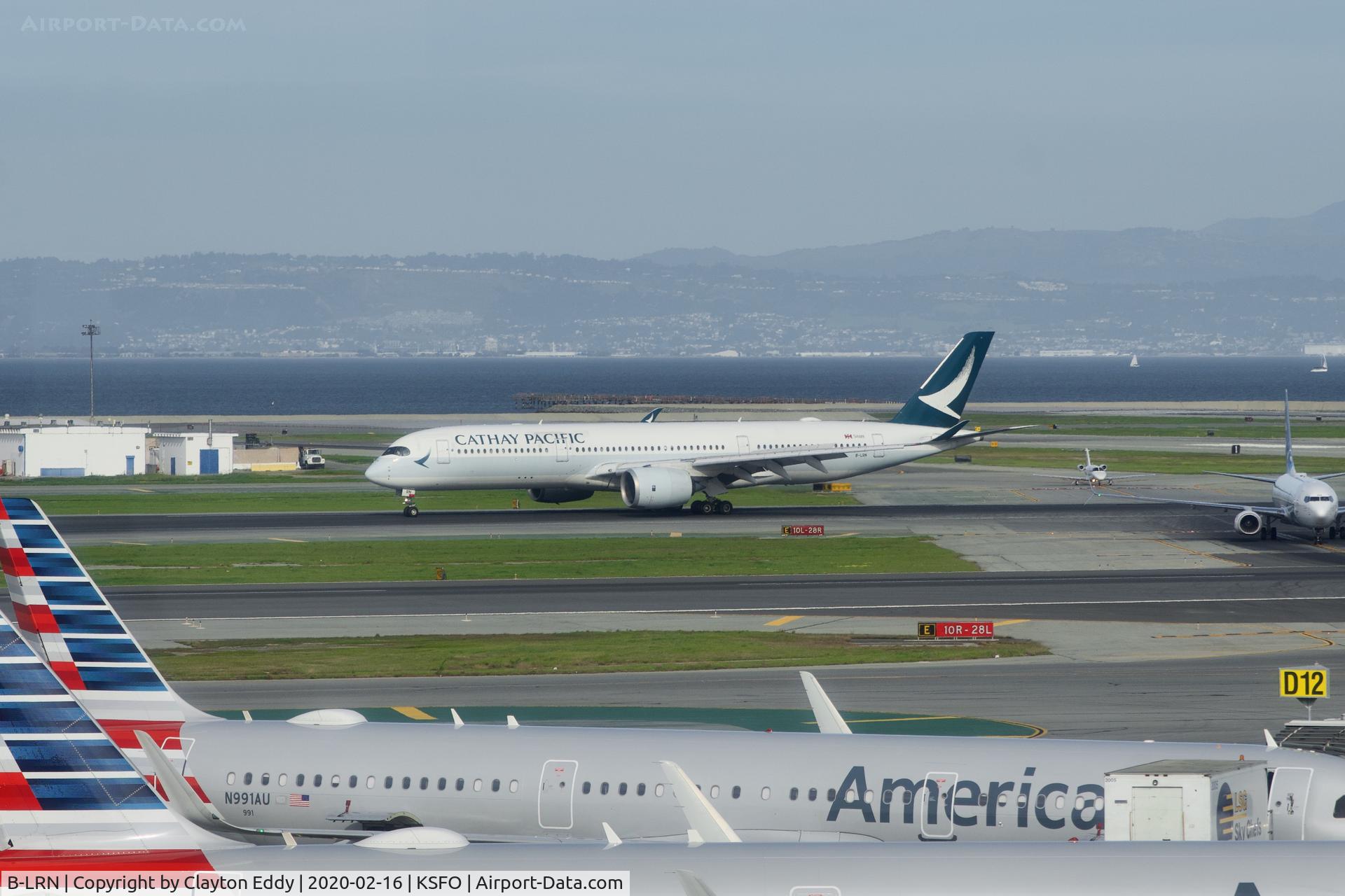 B-LRN, 2017 Airbus A350-941 C/N 085, Picture taken from the new observation deck terminal 2. SFO 2020.