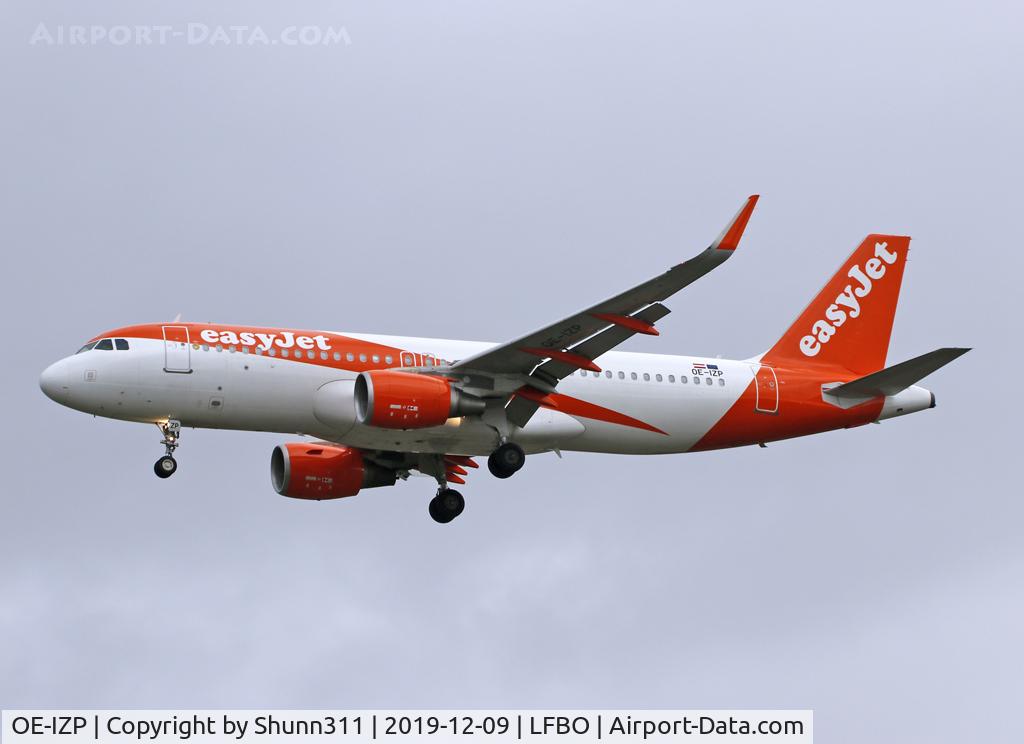 OE-IZP, 2013 Airbus A320-214 C/N 5648, Landing rwy 32L