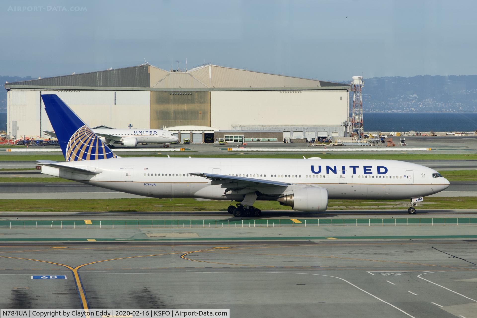 N784UA, 1997 Boeing 777-222/ER C/N 26951, Pic taken from new observation deck terminal 2 SFO 2020.