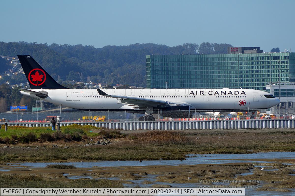 C-GEGC, 2009 Airbus A330-343 C/N 1006, C-GEGC Preparing for Take-off