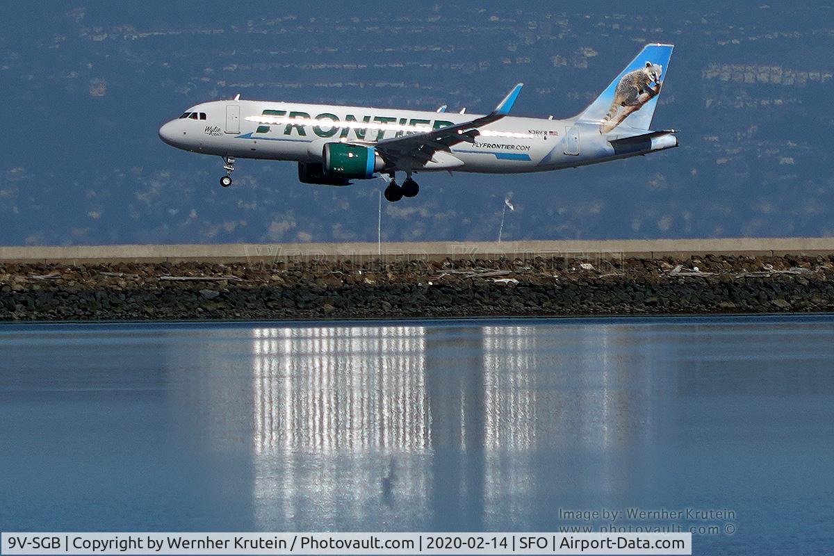 9V-SGB, 2003 Airbus A340-541 C/N 499, Landing at SFO