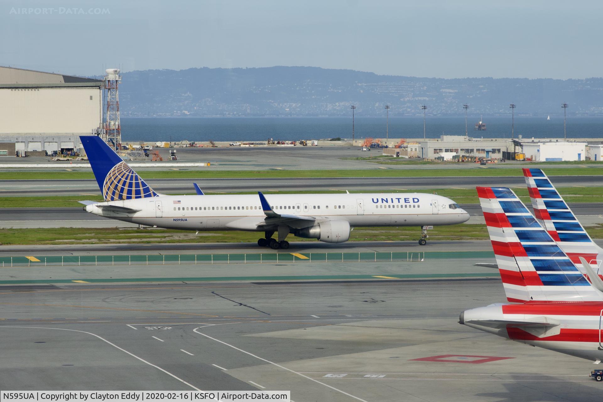 N595UA, 1998 Boeing 757-222 C/N 28748, Picture taken form new observation deck terminal 2. SFO. 2020.