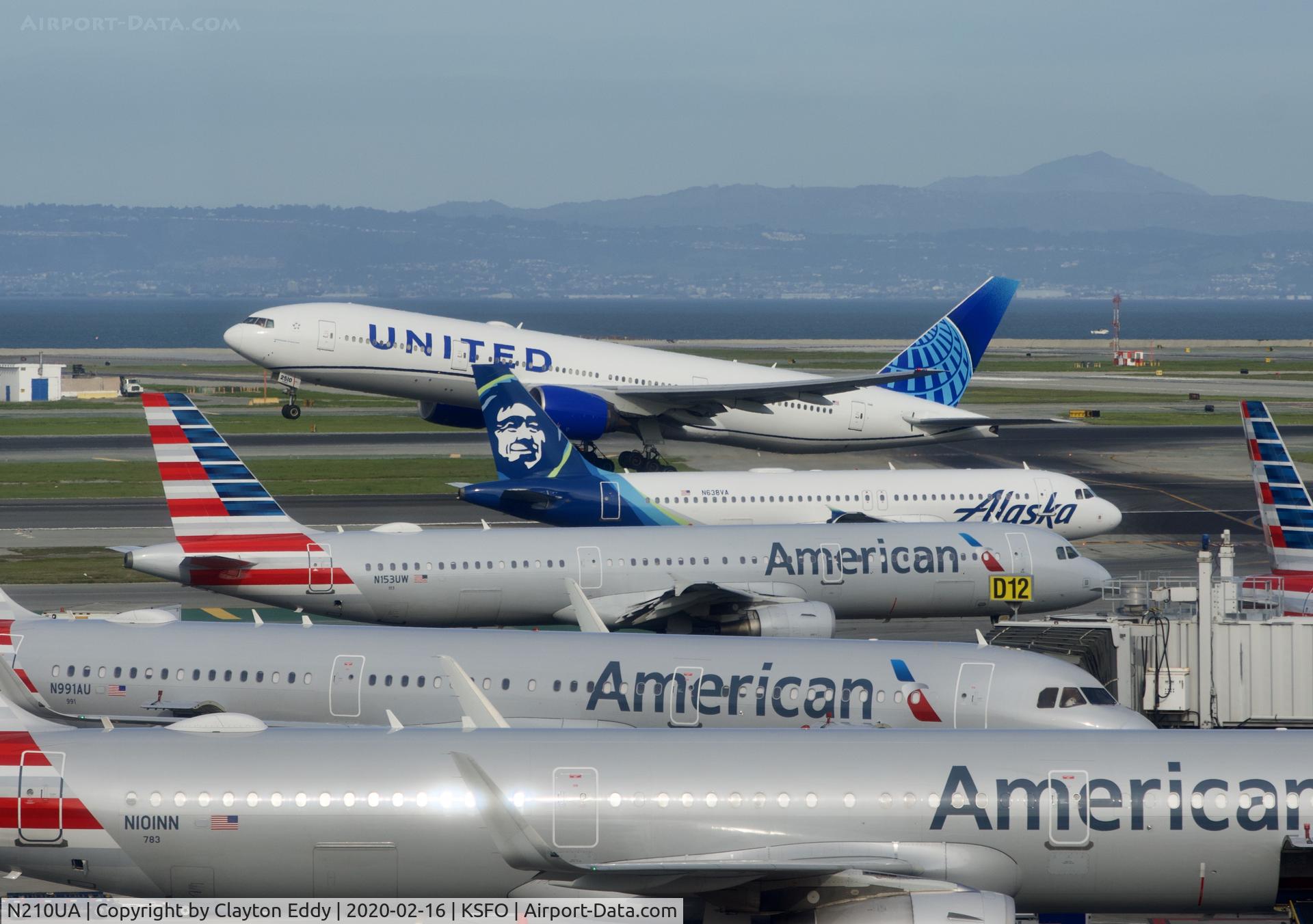 N210UA, 2000 Boeing 777-222 C/N 30216, Picture taken from the new observation deck terminal 2. SFO. 2020.
