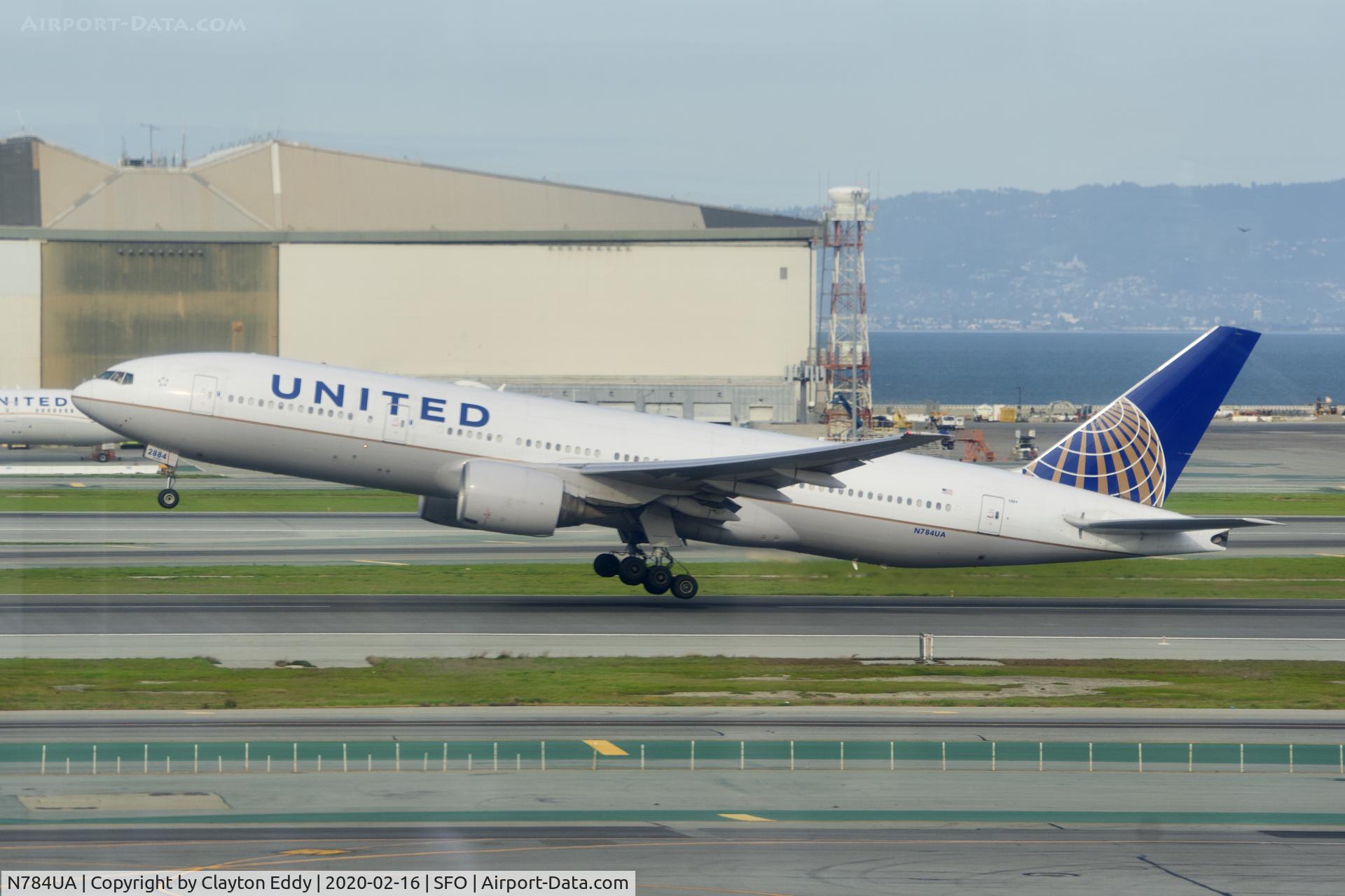 N784UA, 1997 Boeing 777-222/ER C/N 26951, Picture taken form the new observation deck terminal 2. SFO. 2020.