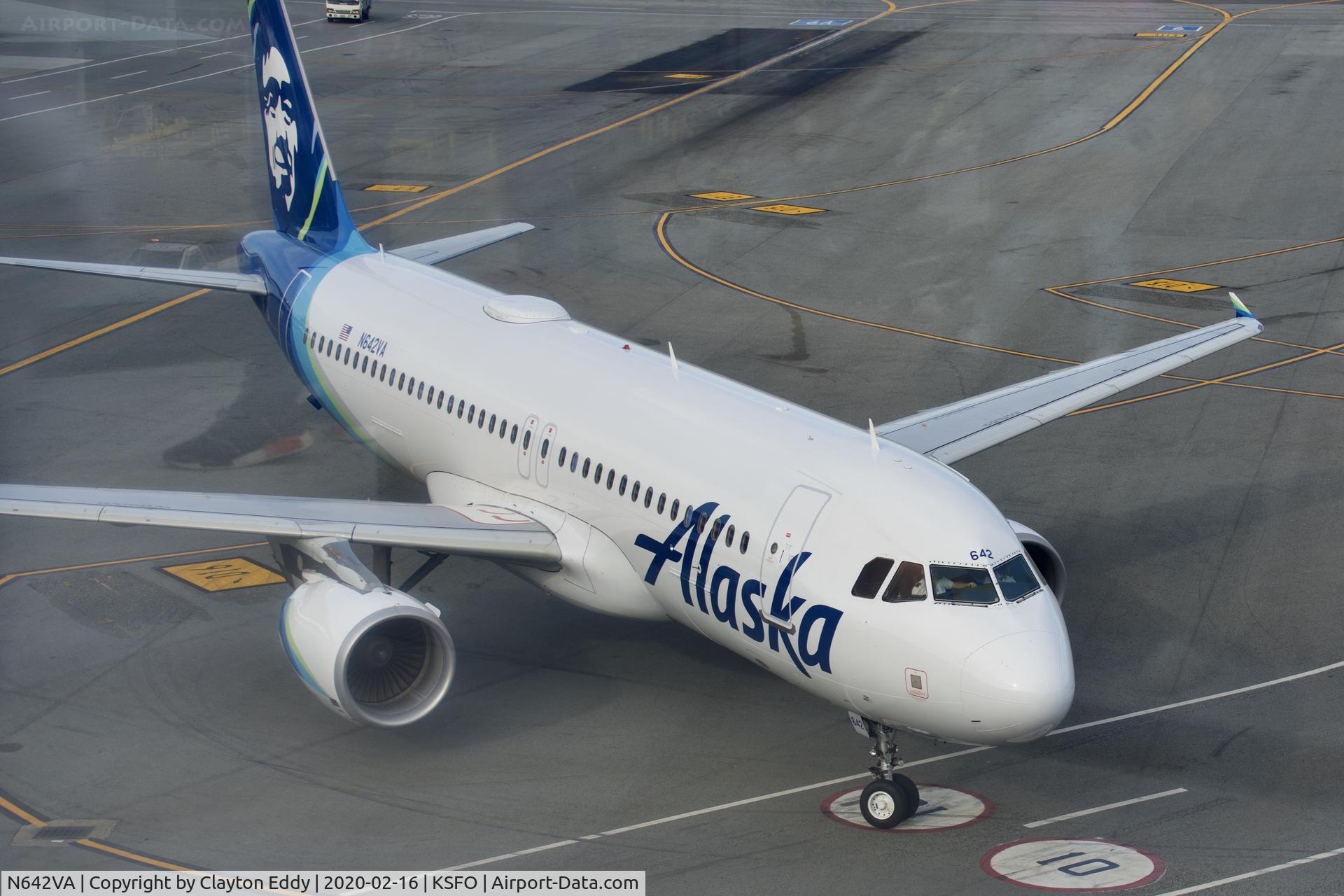 N642VA, 2008 Airbus A320-214 C/N 3670, Picture taken at the new observation deck terminal 2. SFO. 2020.