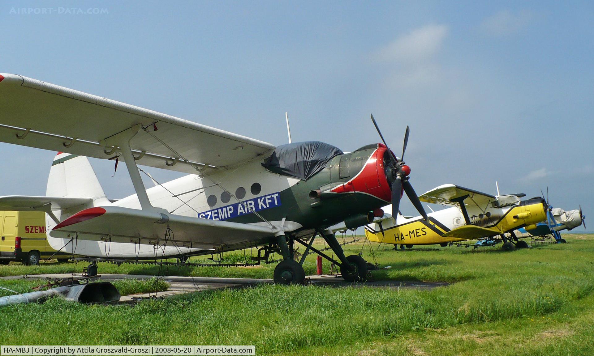HA-MBJ, 1975 PZL-Mielec An-2R C/N 1G166-28, Nagyszénás agricultural airport and take-off field, Hungary