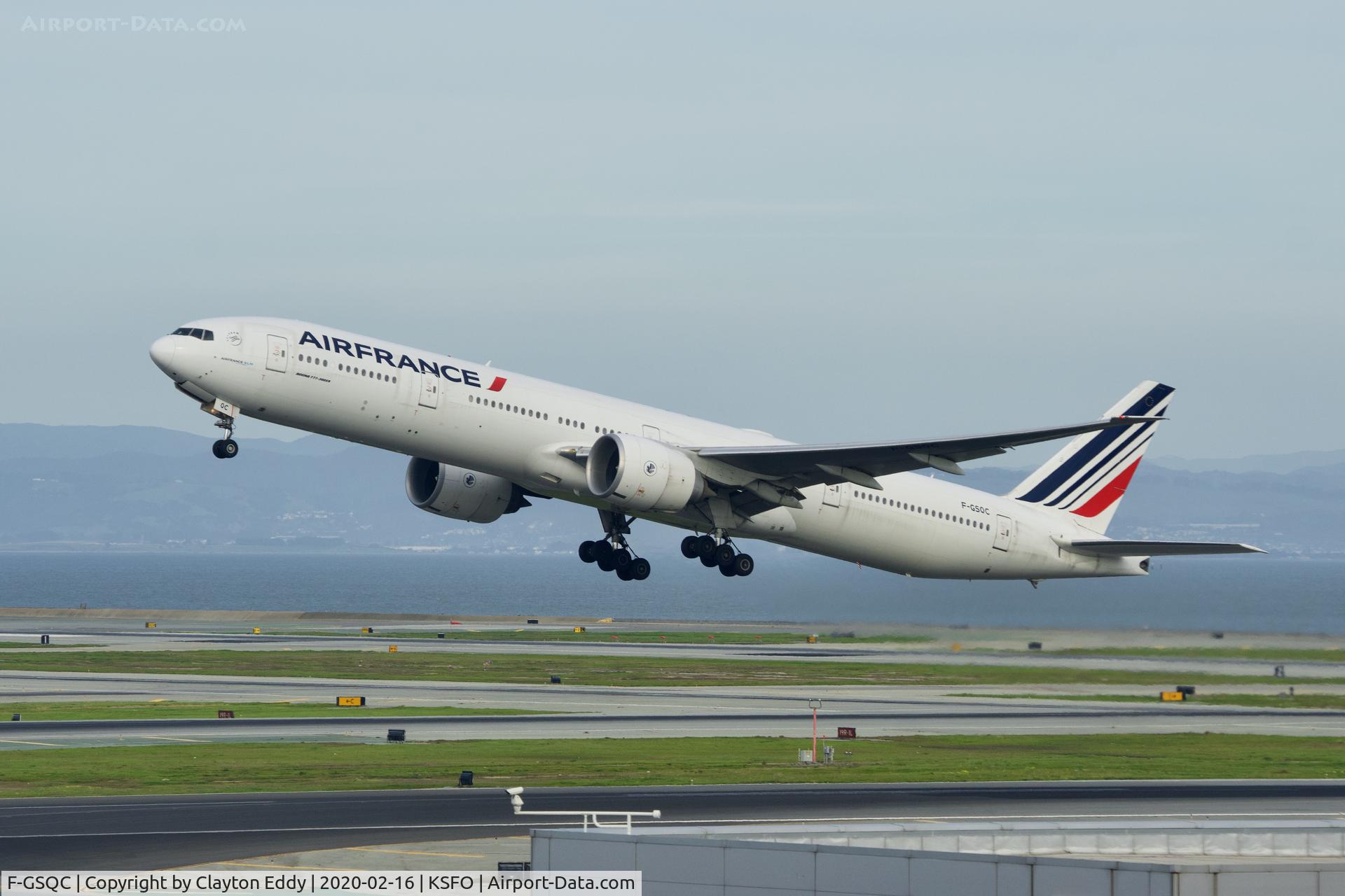 F-GSQC, 2004 Boeing 777-328/ER C/N 32727, Picture taken from the new observation deck terminal 2. SFO. 2020.