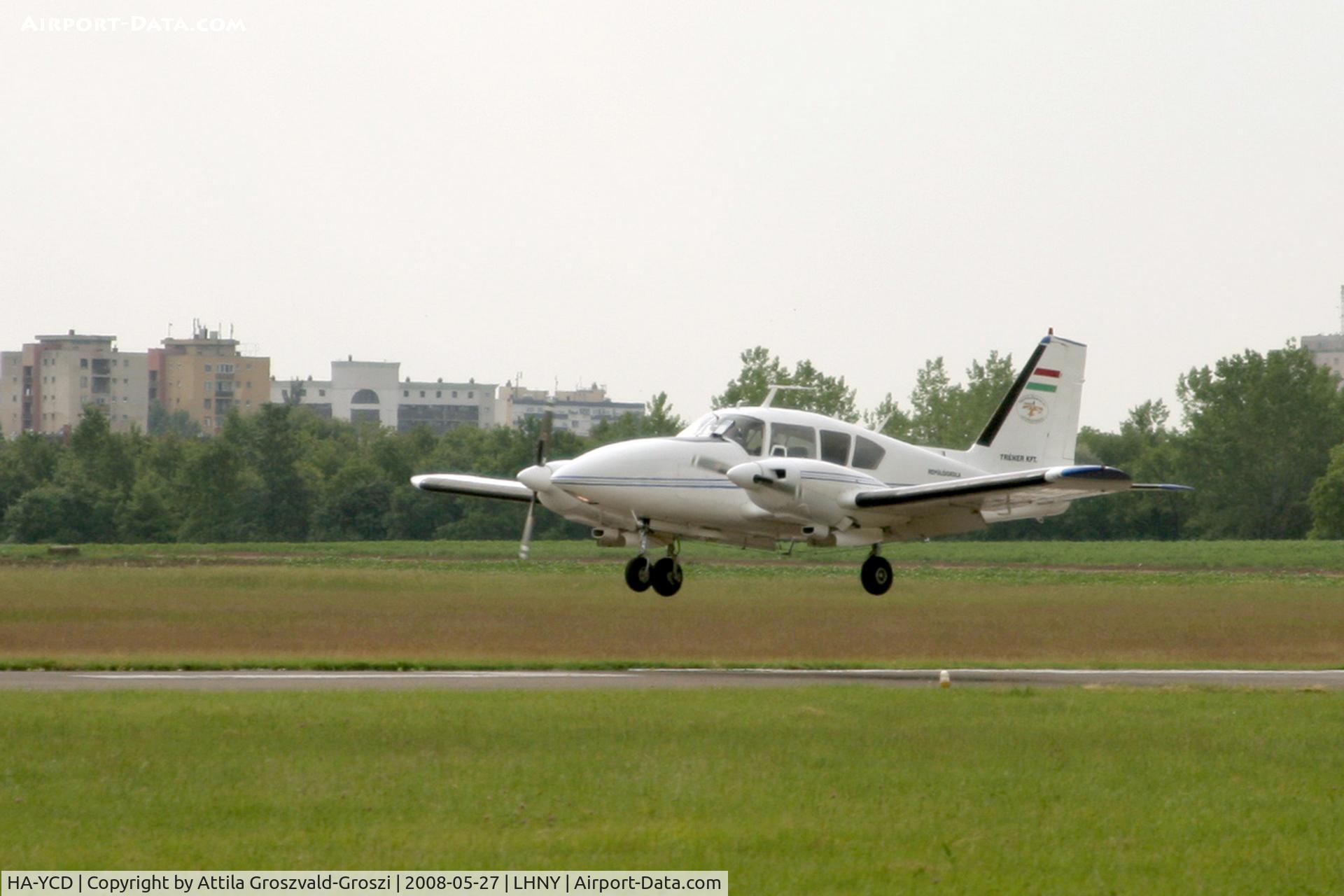 HA-YCD, 1971 Piper PA-23-250 Aztec E C/N 27-4700, LHNY - Nyíregyháza Airport, Hungary