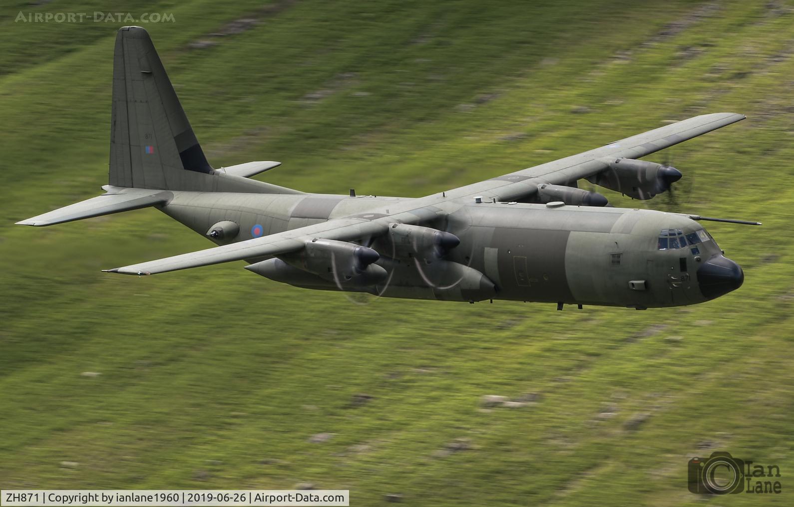 ZH871, 1997 Lockheed Martin C-130J-30 Hercules C.4 C/N 382-5446, LFA17 Cumbria
