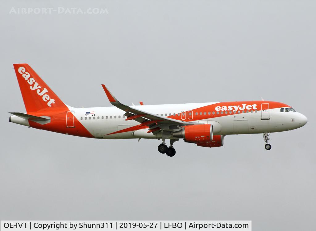 OE-IVT, 2017 Airbus A320-214 C/N 7632, Landing rwy 32L