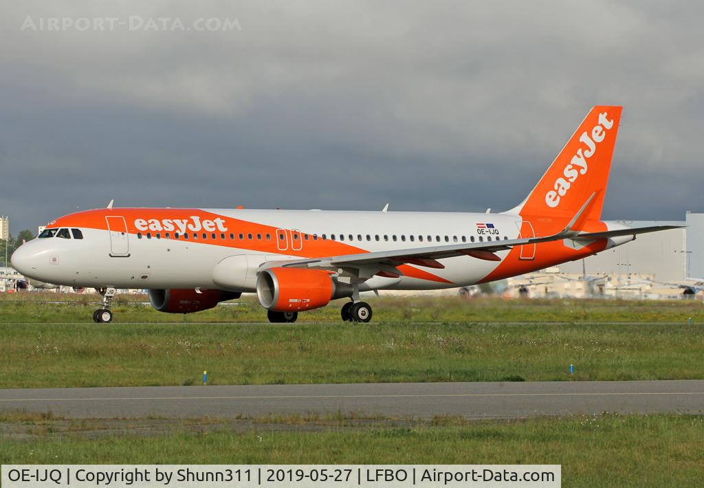 OE-IJQ, 2013 Airbus A320-214 C/N 5757, Taxiing holding point rwy 32R for departure...