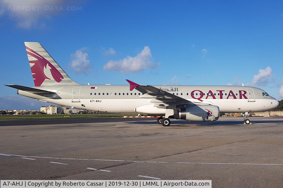 A7-AHJ, 2011 Airbus A320-232 C/N 4784, Park 9