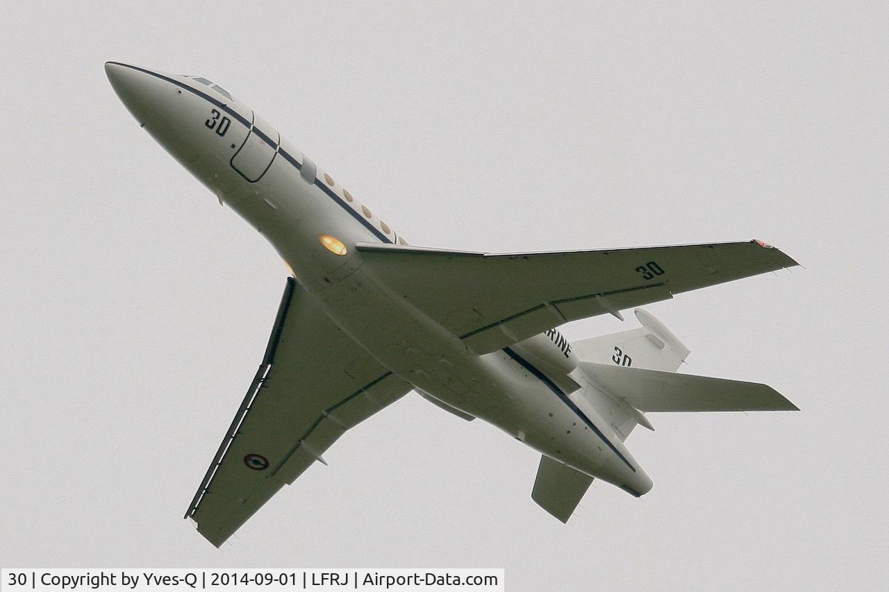 30, Dassault Falcon 50 Surmar C/N 30, Dassault Falcon 50 Surmar, Take off rwy 26, Landivisiau Naval Air Base (LFRJ)