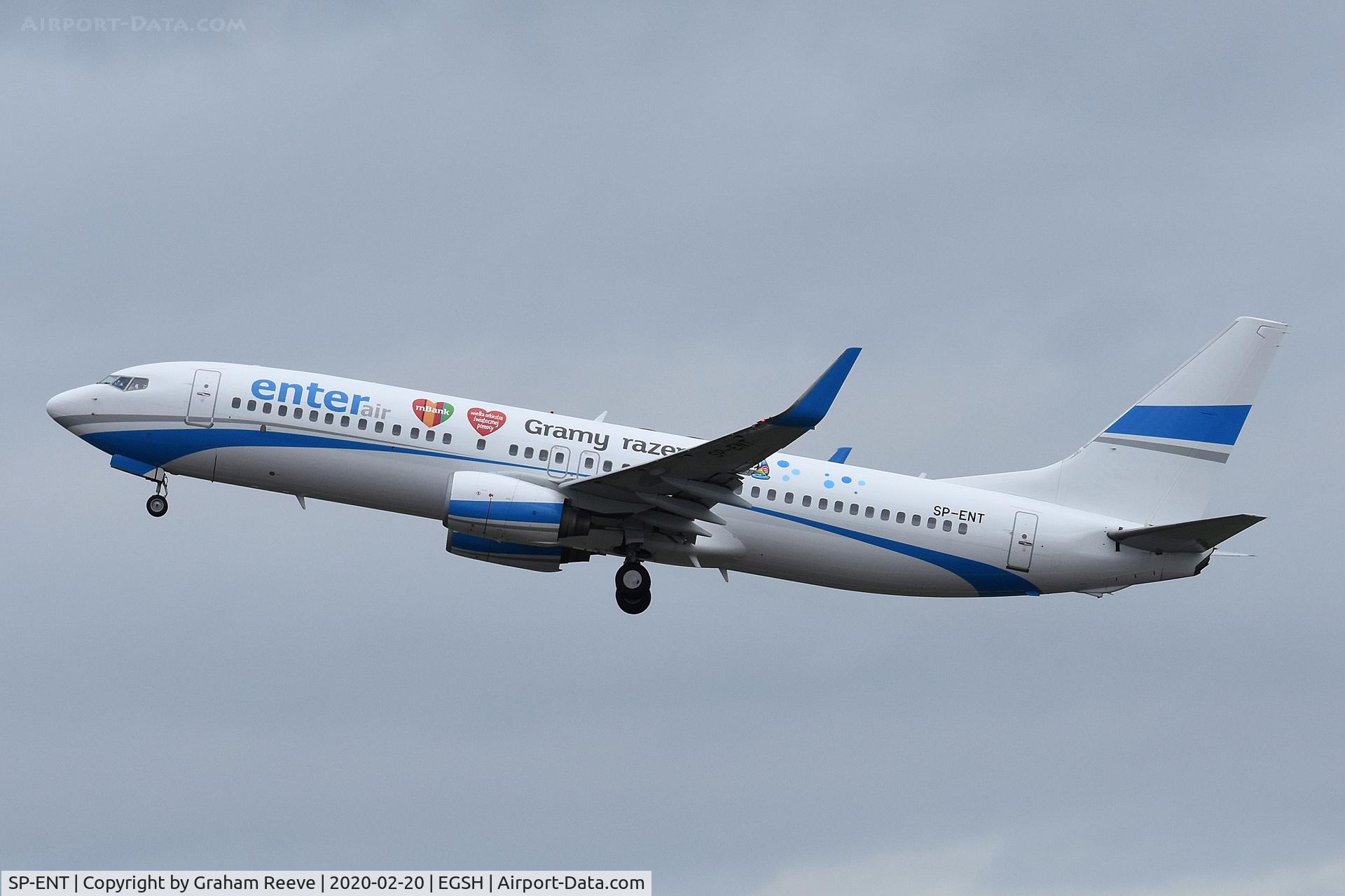 SP-ENT, 2000 Boeing 737-8AS C/N 29926, Departing from Norwich.