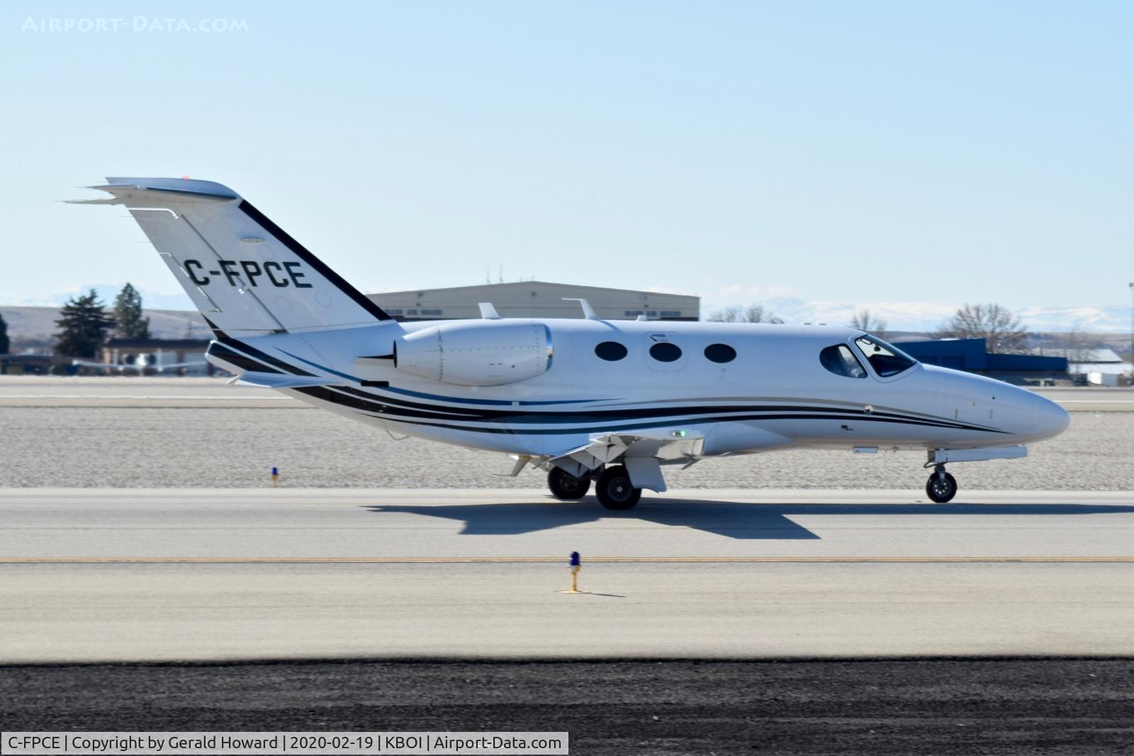 C-FPCE, 2008 Cessna 510 Citation Mustang C/N 510-0151, Taxiing on Alpha.