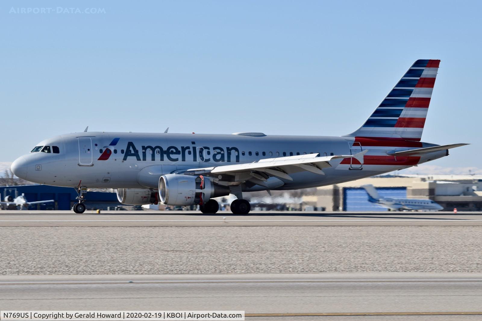 N769US, 2000 Airbus A319-112 C/N 1391, Landing roll out on 10L.