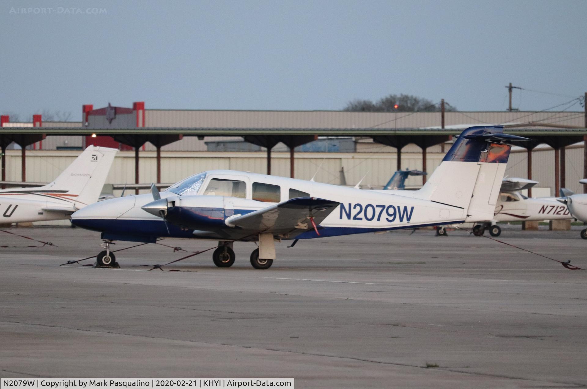 N2079W, 1979 Piper PA-44-180 Seminole C/N 44-7995270, Piper PA-44-180