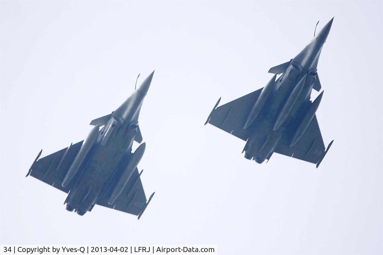 34, Dassault Rafale M C/N 34, Dassault Rafale M, Flight over Landivisiau naval air base (LFRJ)