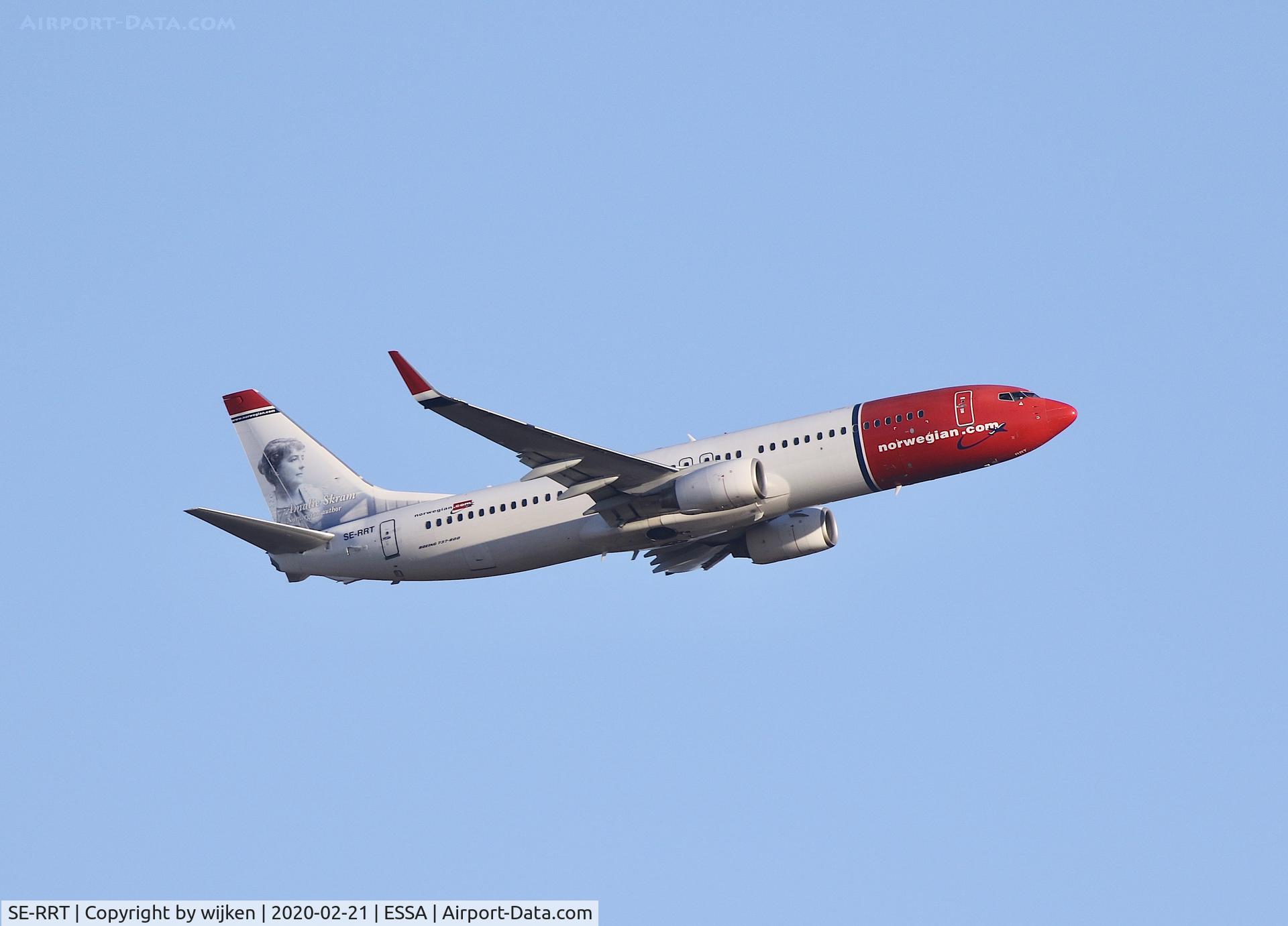 SE-RRT, 2011 Boeing 737-8JP C/N 40867, RWY 19R