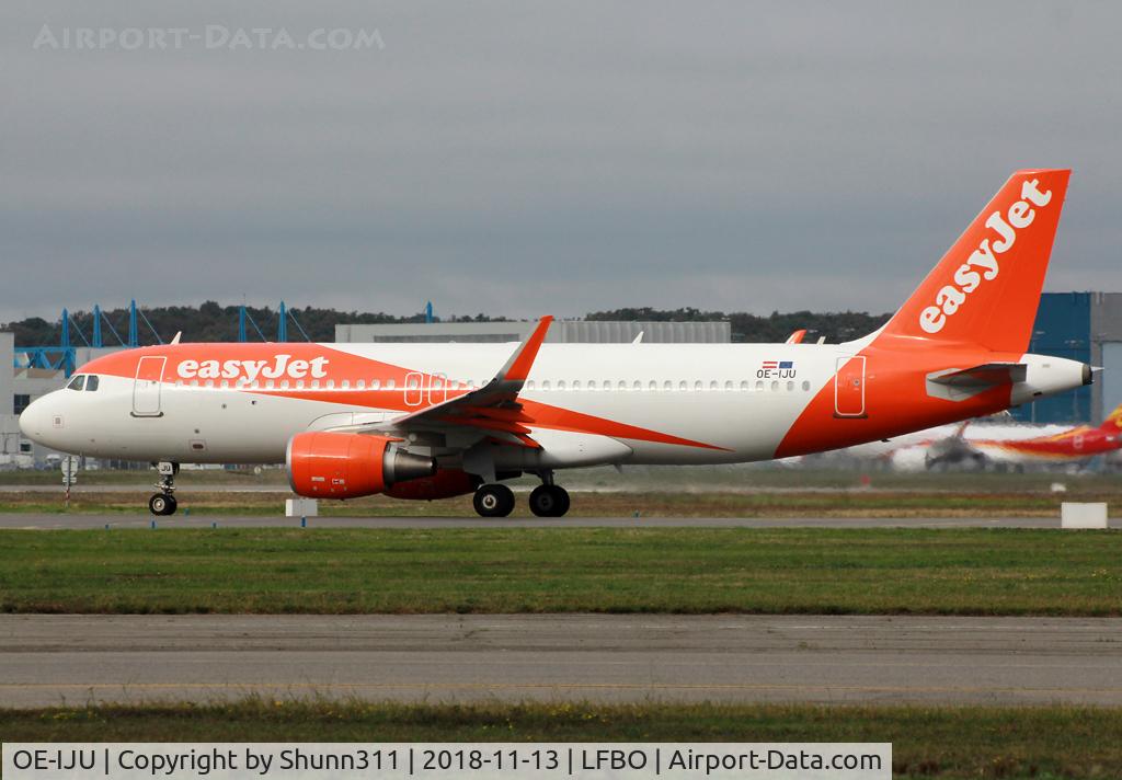 OE-IJU, 2016 Airbus A320-214 C/N 7460, Lining up rwy 32R for departure from November 2