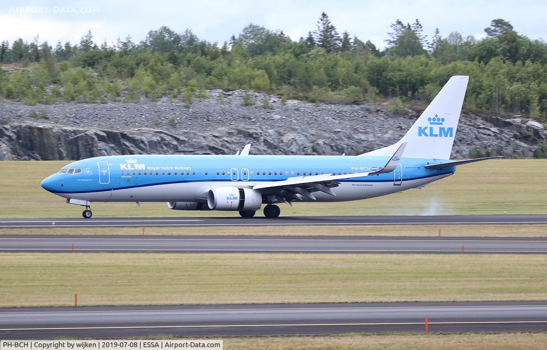 PH-BCH, 2019 Boeing 737-800 C/N 62579, RWY 01R