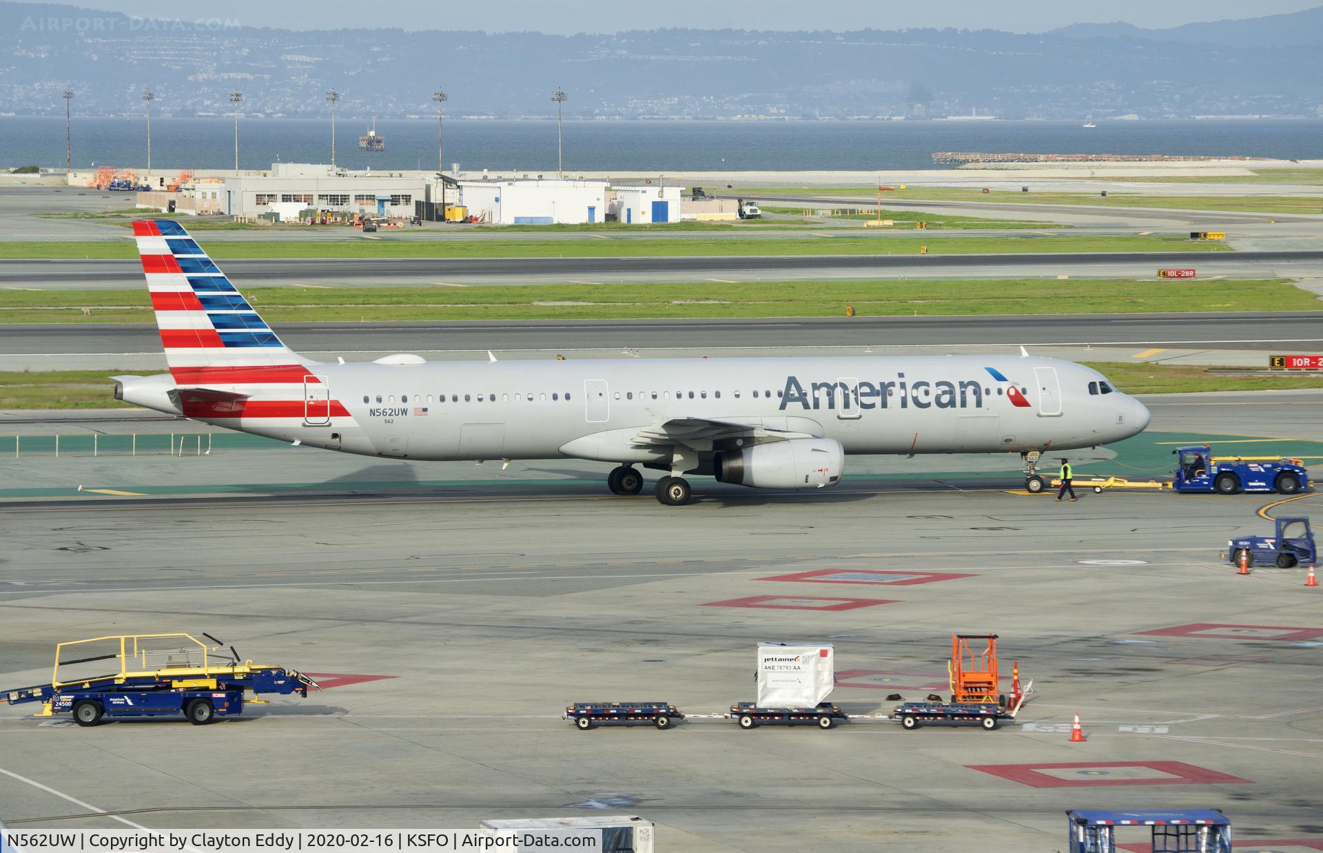 N562UW, 2012 Airbus A321-231 C/N 5332, Sky Terrace SFO 2020.