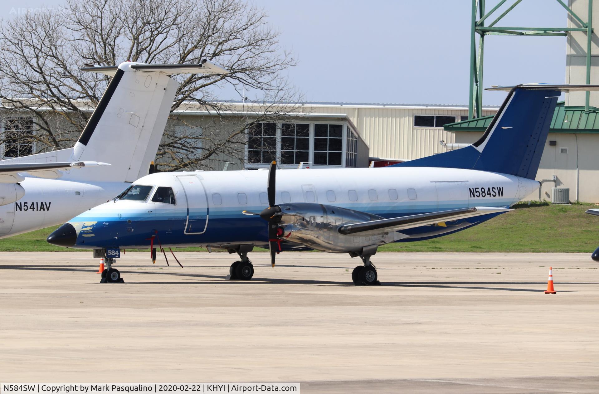 N584SW, 1999 Embraer EMB-120ER Brasilia C/N 120352, EMB-120ER