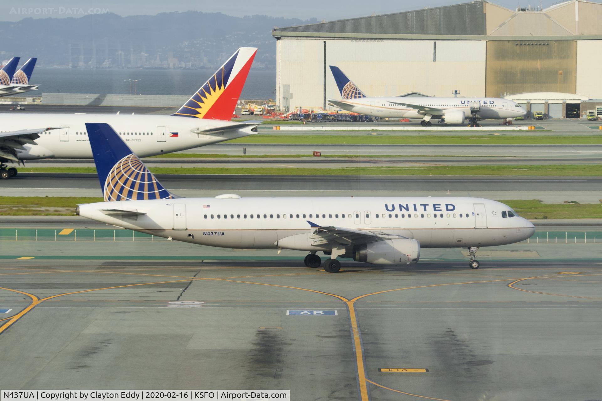 N437UA, 1997 Airbus A320-232 C/N 655, Sky Terrace SFO 2020.